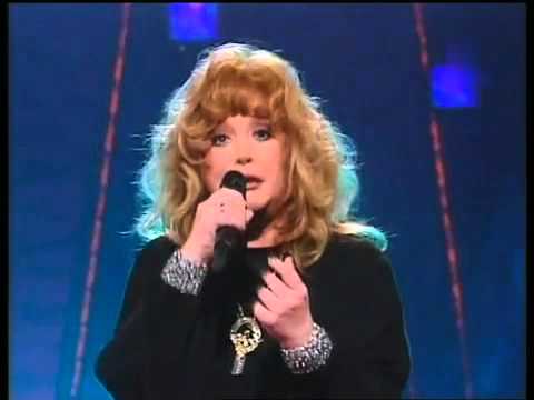 ESC 1997 - Russia - Alla Pugacheva - Primadonna [HQ]