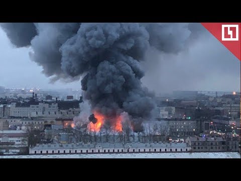 Крупный пожар в Петербурге