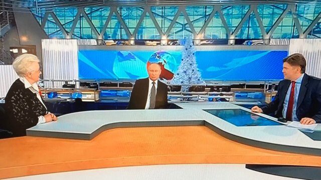 Владимир Путин пришел в студию программы «Время»