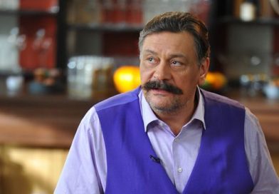 Актер Дмитрий Назаров