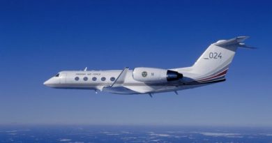 Самолет-разведчик Gulfstream