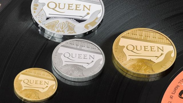 Монеты Queen