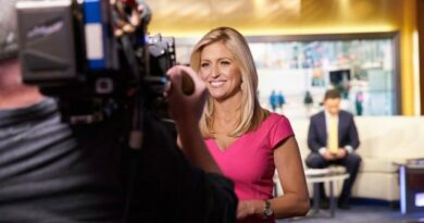 Ainsley Earhardt