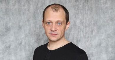 Дмитрий Гусев