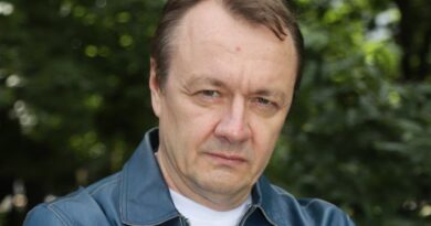 Владимир Шевельков