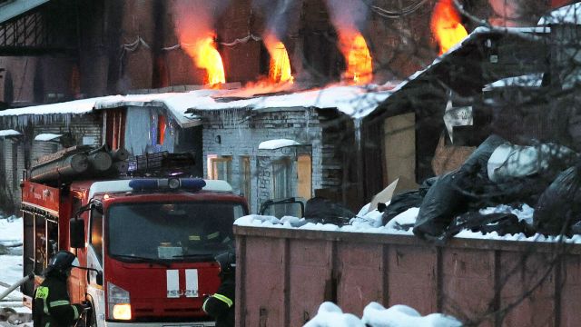 Пожар на цветочном складе в центре Москвы