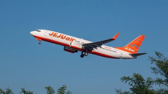 Самолет Boeing 737 авиакомпании Jeju Air