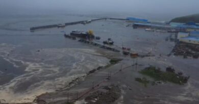 Последствия цунами в Северо-Курильске