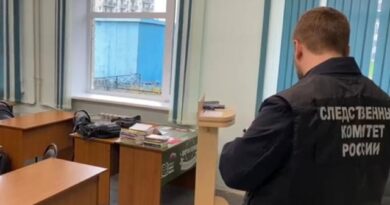 Студент напал с ножом на педагогов техникума в Архангельске