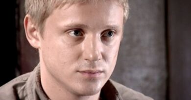 Денис Кравцов