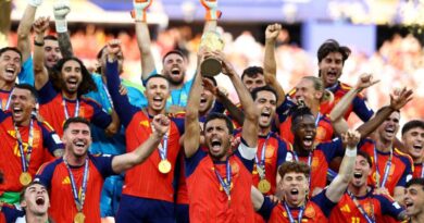 Испания во второй раз выиграла чемпионат мира по футболу Испания во второй раз выиграла чемпионат мира по футболу