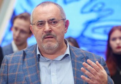 Борис Надеждин